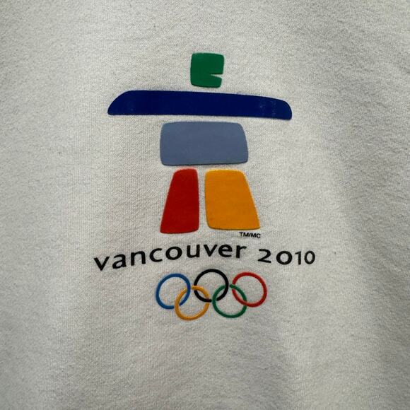 Vancouver 2010 Olympics Hoodie - Picture 4 of 6
